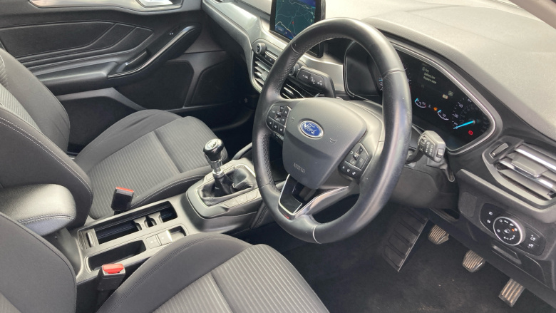 Ford Focus 1.0 EcoBoost 125 Titanium 5dr Petrol Hatchback